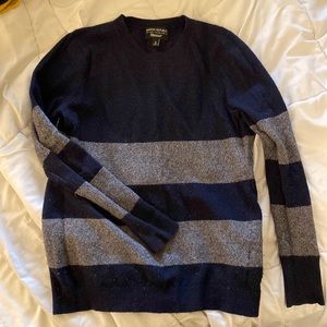 Banana Republic extra fine merino wood and cashmere blend blue strip sweater